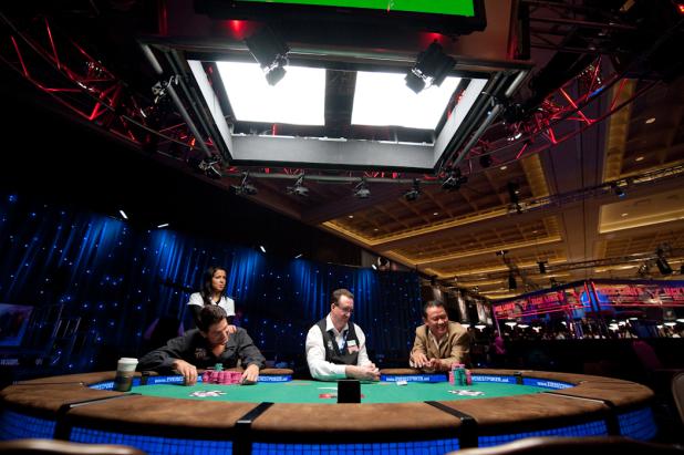 STUD MASTER: MEN WINS 7th WSOP BRACELET IN EVENT 10